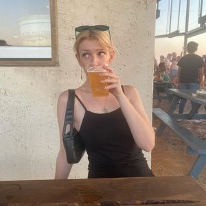 Meet your Posher, Amber